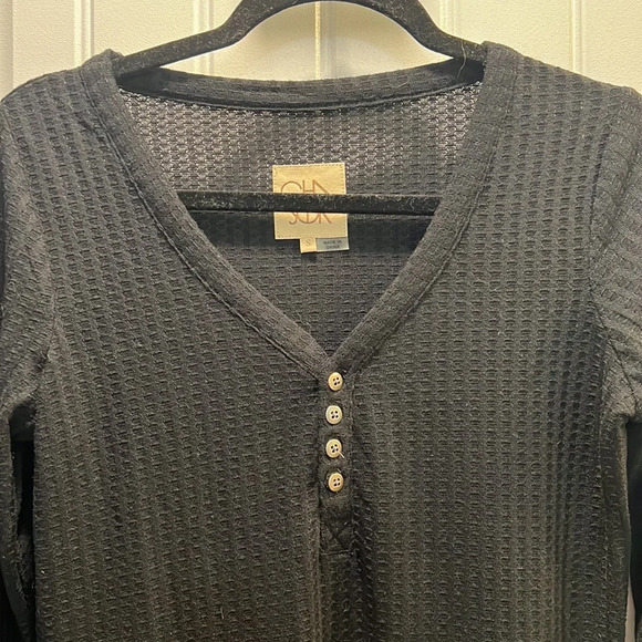 Chaser Black Henley Long Button Sleeved Shirt. Size Small - Picture 5 of 9
